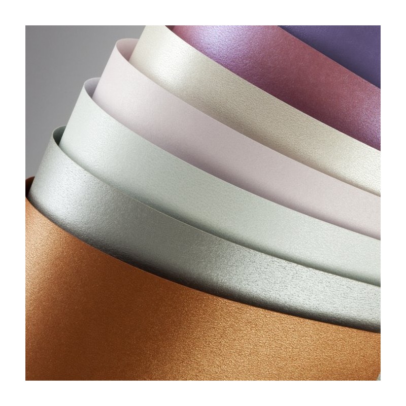 Karton ozdobny A4 Millenium srebrny 220g. (20ark.) 200705 Galeria Papieru