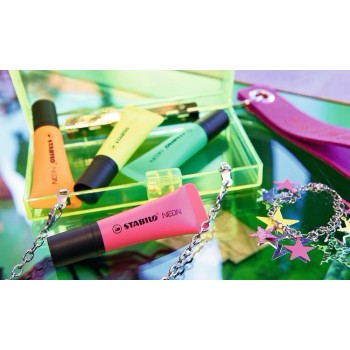 Zakreślacz STABILO neon różowy 72/56